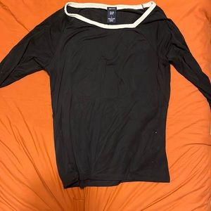 long sleeve black shirt